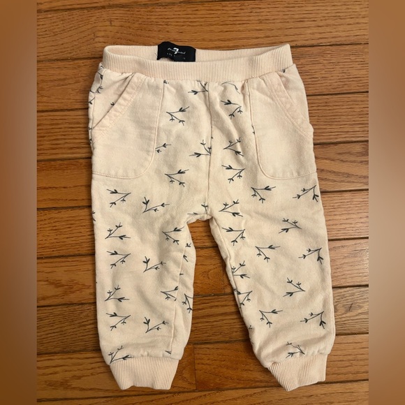 7 For All Mankind infant 18 month two-piece sweat set - Picture 2 of 8